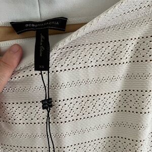 BCBG MaxAzria white stretch pencil skirt